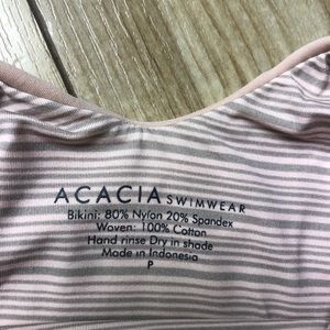 Acacia Teahupo’o One Piece